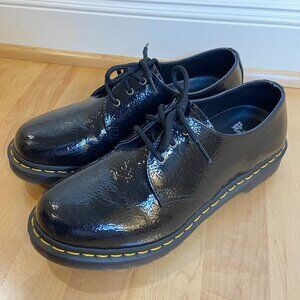 Dr. Martens textured patent leather oxfords - black
